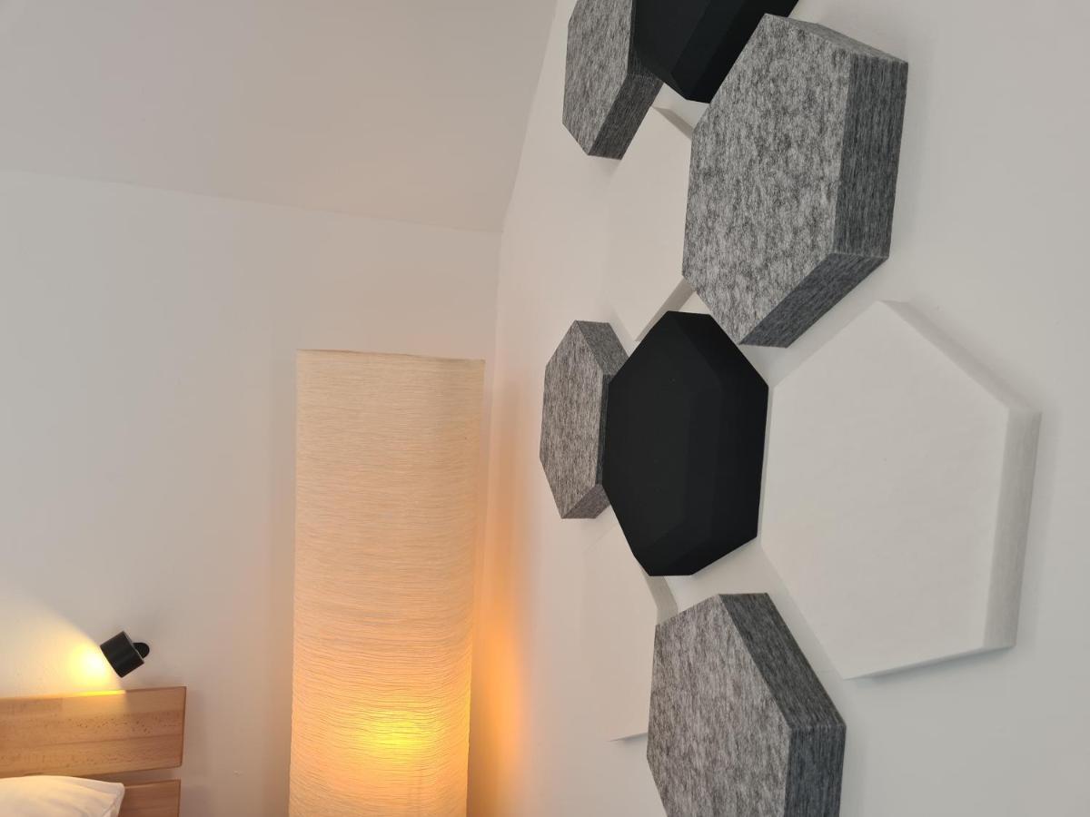 Lichtdurchflutetes Zimmer - Mainwiesen Waldbuttelbrunn Ngoại thất bức ảnh
