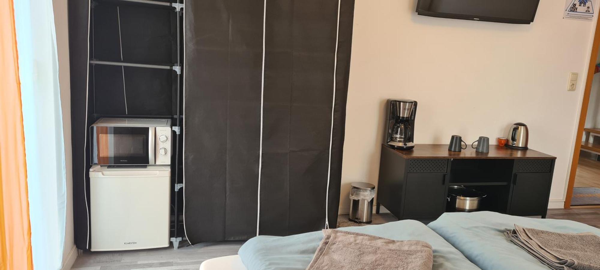 Lichtdurchflutetes Zimmer - Mainwiesen Waldbuttelbrunn Ngoại thất bức ảnh